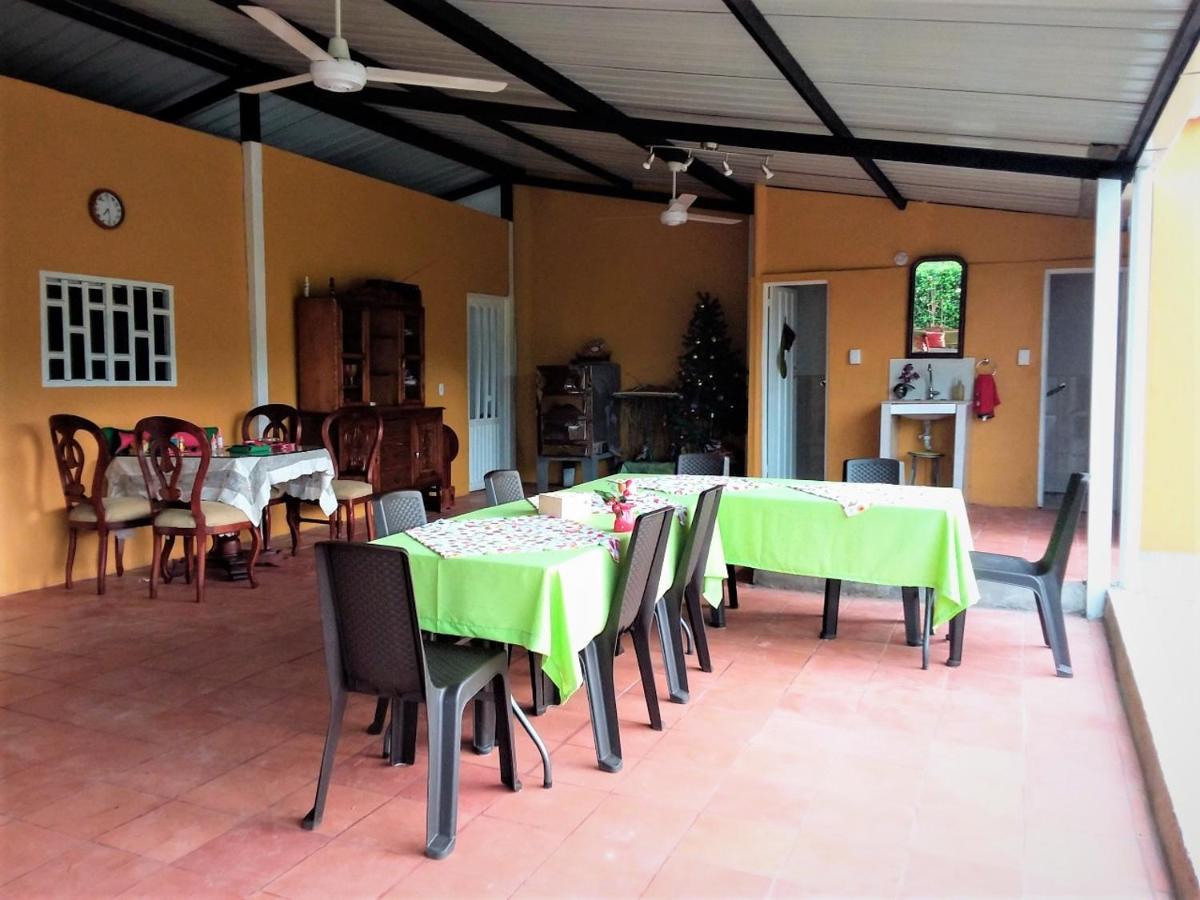 C&H campestre el oasis Bed & Breakfast Ricaurte Exterior foto