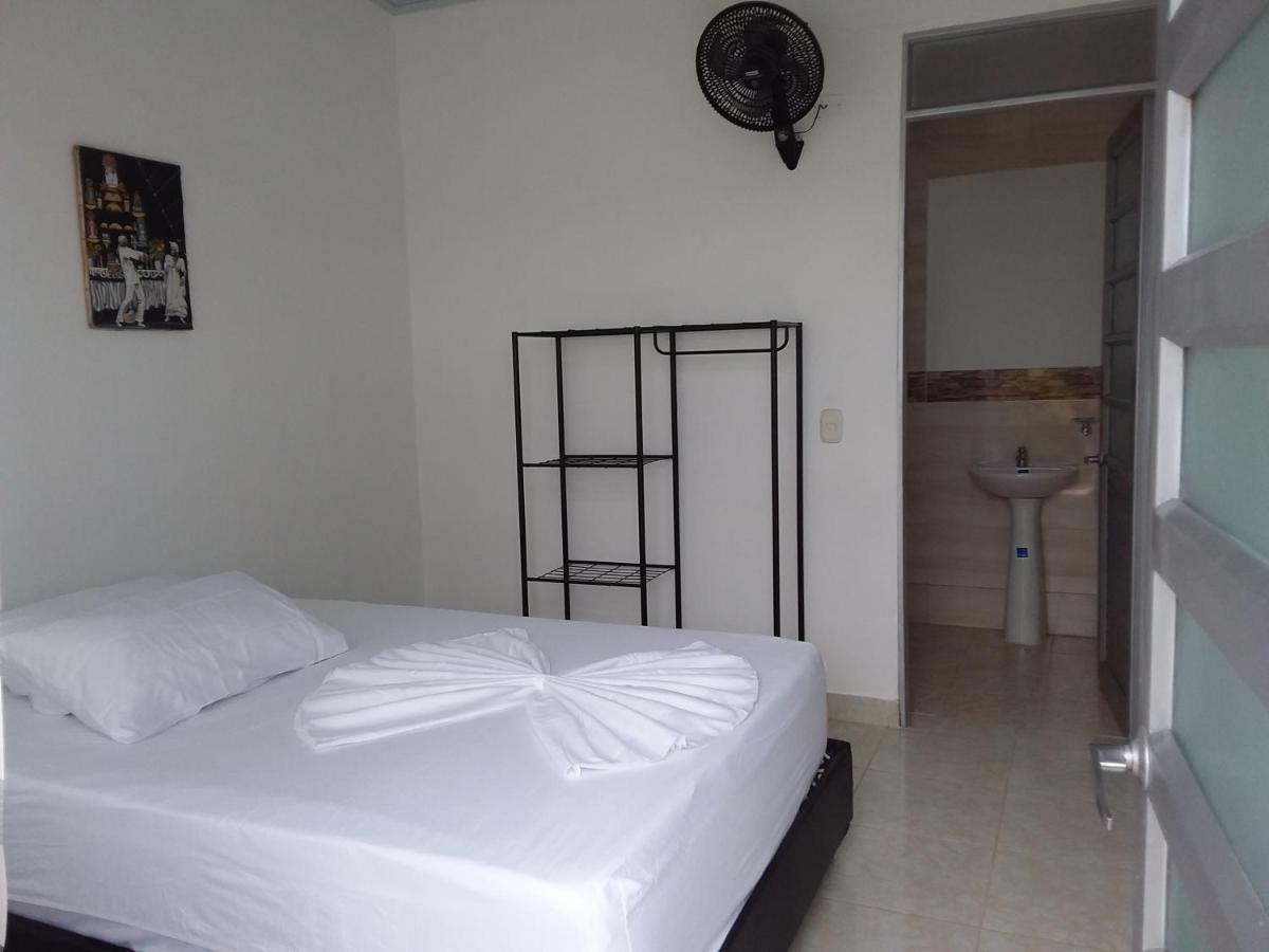 C&H campestre el oasis Bed & Breakfast Ricaurte Exterior foto